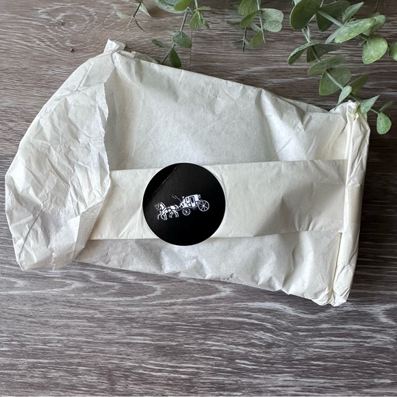 Coach Pink Heart-Studded Leather Wristlet - Picture 6 of 6